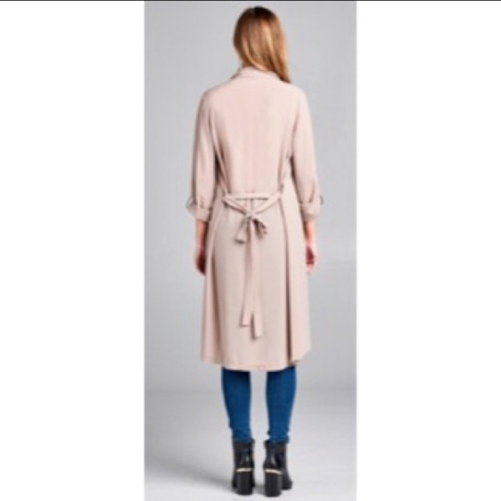 Handkerchief Hem Jacket - Picture 3 of 6